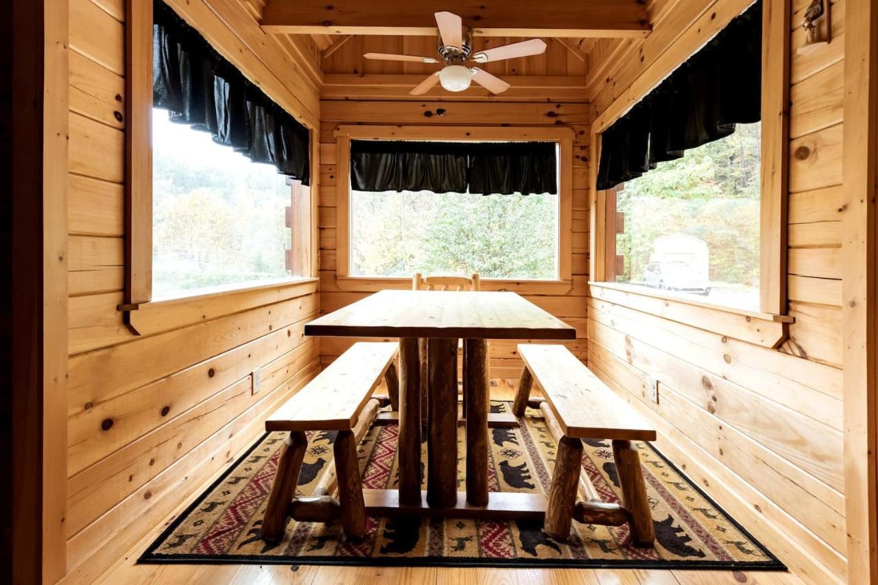 Smoky Mtn Hideaway - Cabin W/ Hot Tub & Pool Table Villa Sevierville Luaran gambar