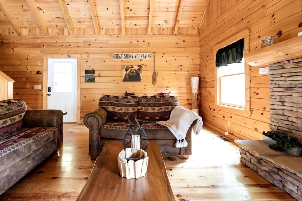 Smoky Mtn Hideaway - Cabin W/ Hot Tub & Pool Table Villa Sevierville Luaran gambar