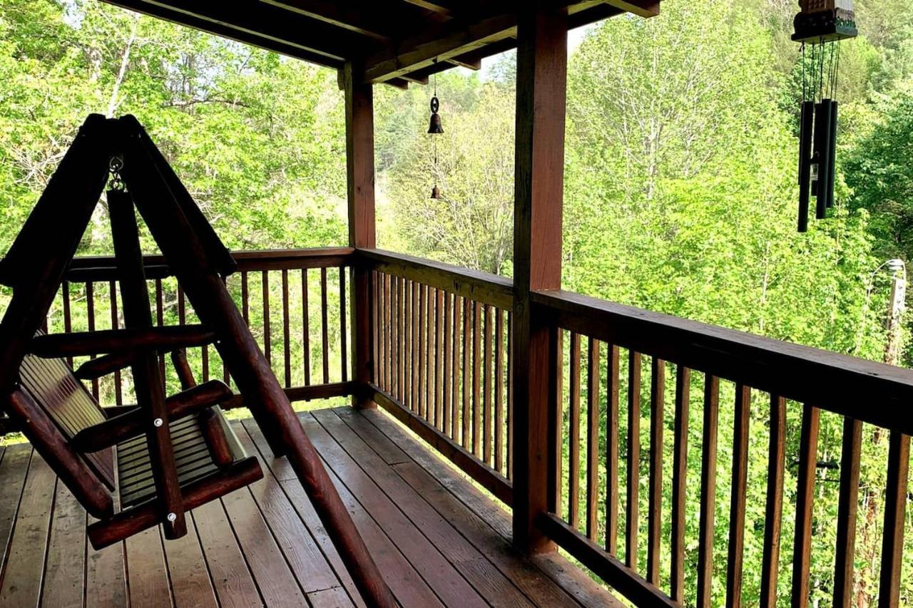 Smoky Mtn Hideaway - Cabin W/ Hot Tub & Pool Table Villa Sevierville Luaran gambar