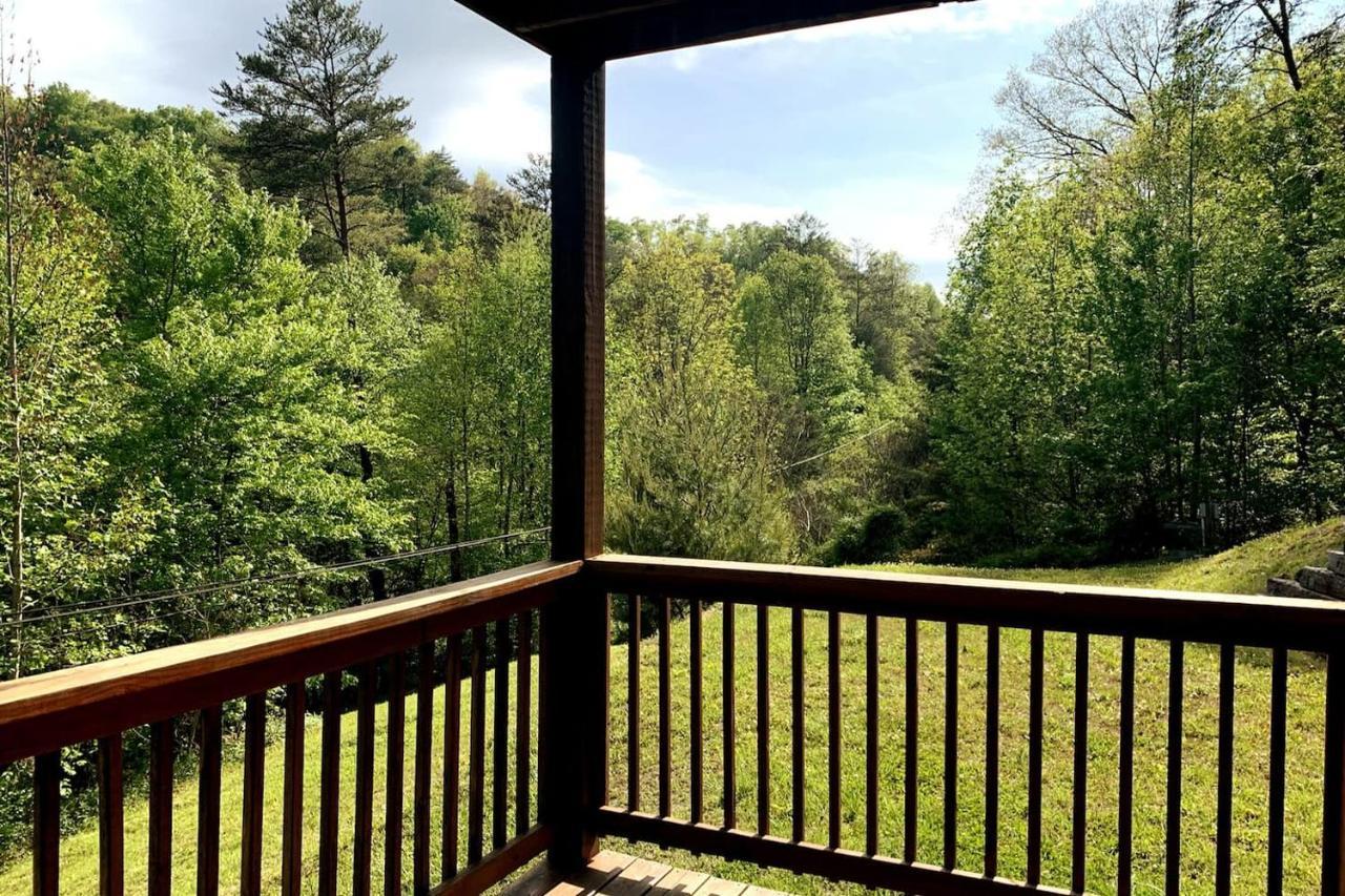 Smoky Mtn Hideaway - Cabin W/ Hot Tub & Pool Table Villa Sevierville Luaran gambar